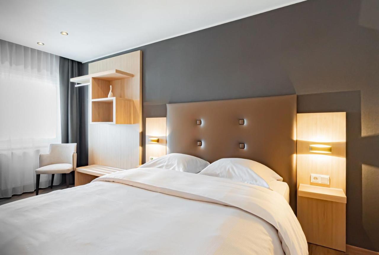 Hotel Re'ser Stuff 3*